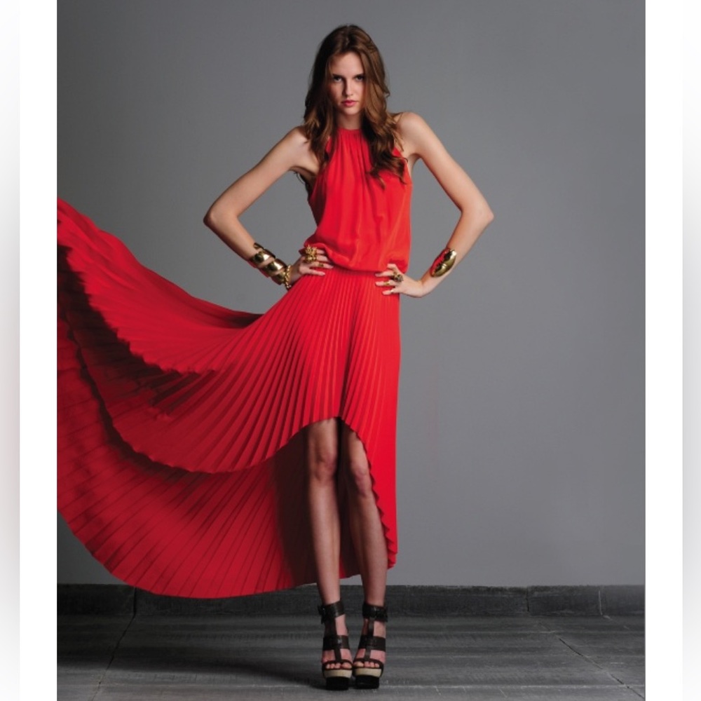 ALEXIS *Annelot* dramatic red orange pleated hi low maxi dress gown S